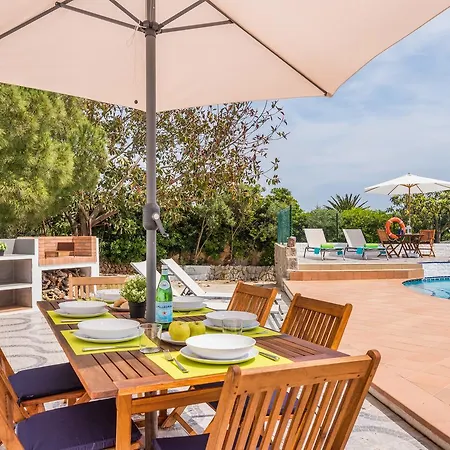 Roqueta Holiday home *